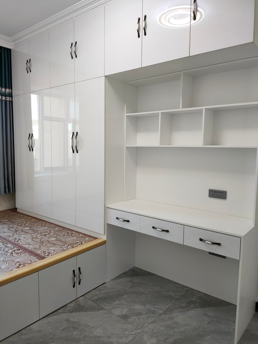 Op maat gemaakte moderne Tatam - Home Bathroom Dimensions recensie en prijs