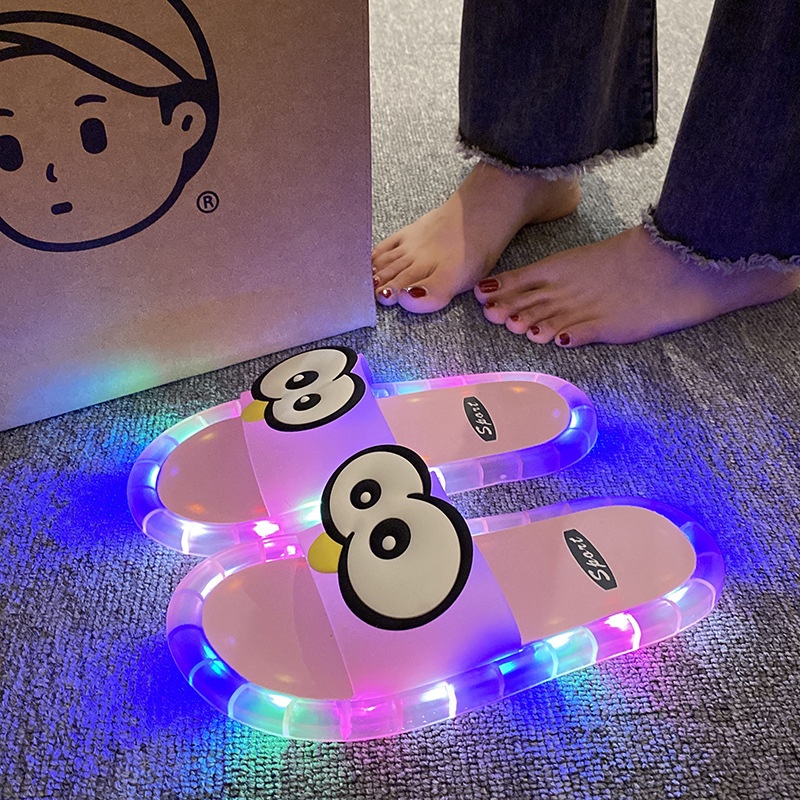 Leuke grote ogen lichtgevende  - Home Bath recensie en prijs